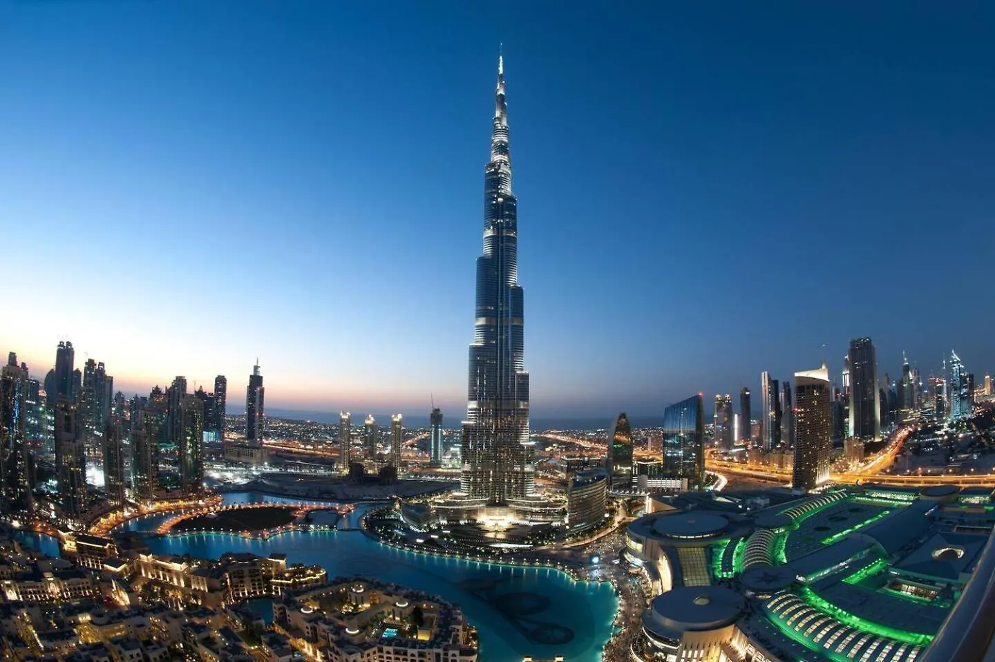 Homestay Inspire Partition Room In Al Seef Near Burjuman Metro Dubai